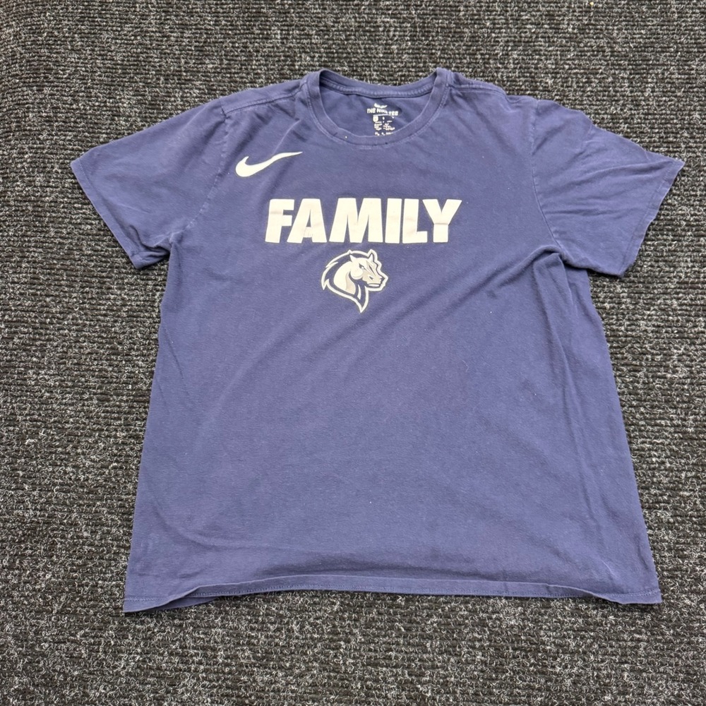Nike Family Horse Mascot Graphic T-Shirt Mens Large Navy Blue Crewneck Tee